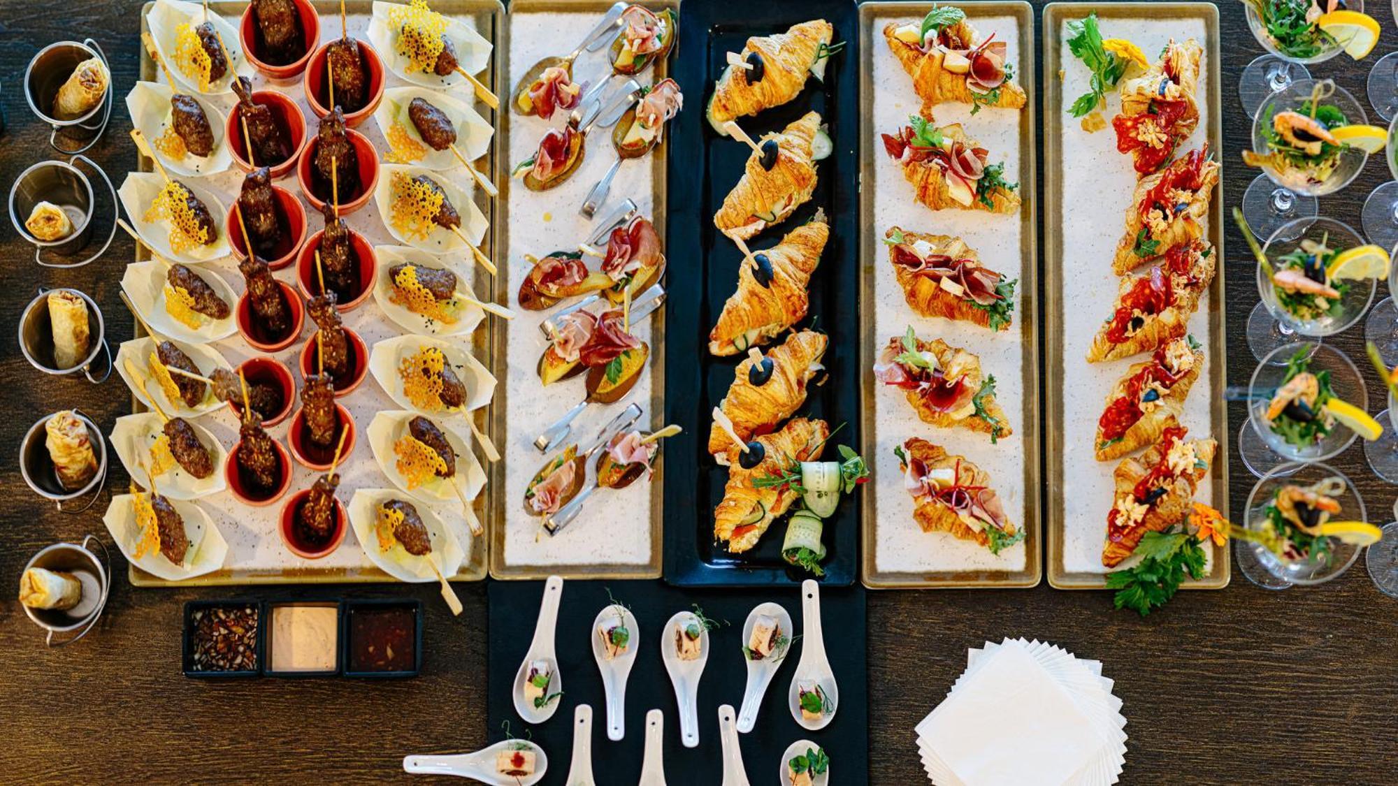 Holiday Inn Belgrade By Ihg Eksteriør bilde