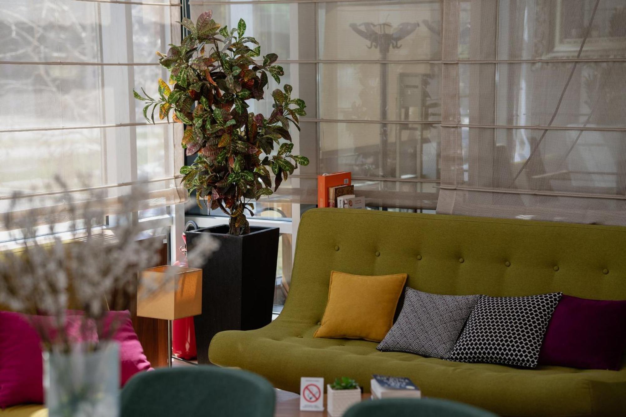 Holiday Inn Belgrade By Ihg Eksteriør bilde
